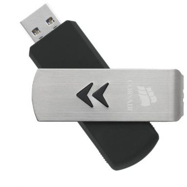 Corsair Voyager LS USB 3.0 128GB Flash Drive