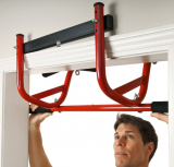 Elevated Chin Up Station