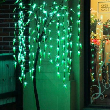 Fashionlite 5.5-Feet 200 LED Willow Light Xmas Tree