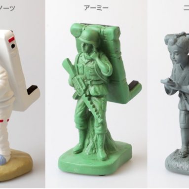 Figures Smartphone Stands