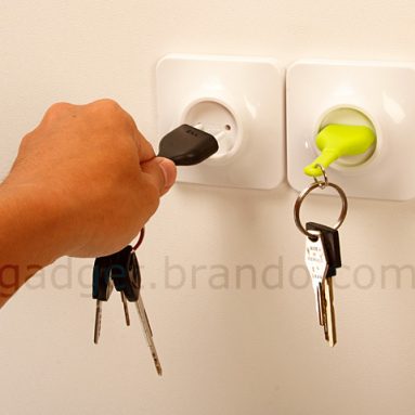 Simple Unplug Key Ring