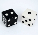 Game Dice Salt & Pepper Shaker Set