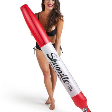 Giant Shnoodle Noodle Float