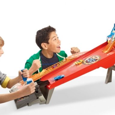 Hot Wheels Carcade Track Set