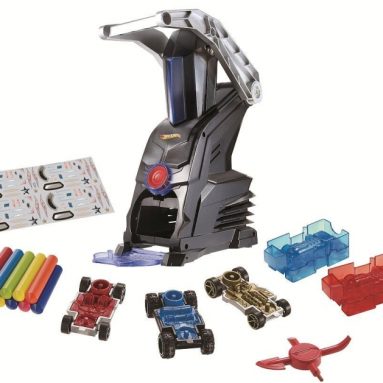 Hot Wheels Toys R Us Car Maker