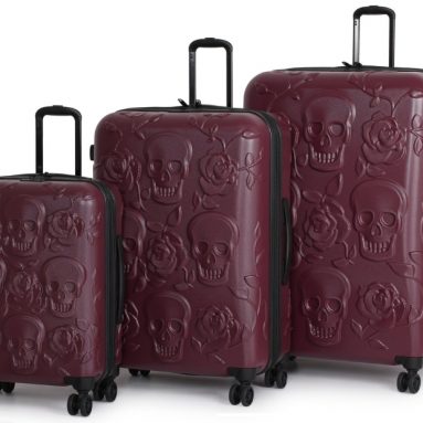 IT Luggage Duraliton Skulls and Roses 3 Piece Set
