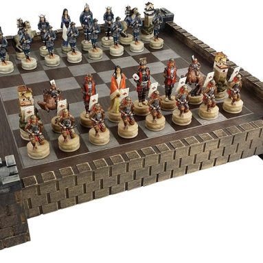 Japanese Samurai Warrior Oriental Chess Set