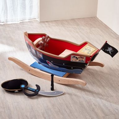 Kids Pirate Ship Ride On Toy with Sword, Scopr and Hat