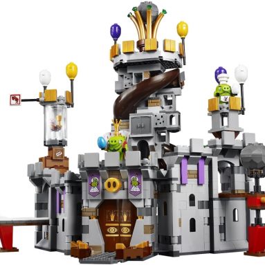 LEGO Angry Birds King Pig’s Castle Building Kit