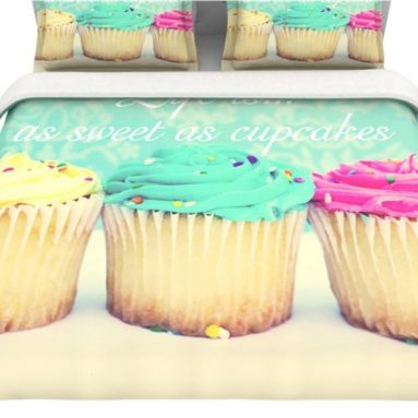 “Life Is As Sweet As Cupcakes” Green Queen Cotton Duvet