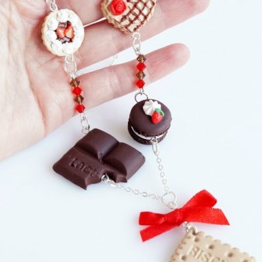 Mini Food Choco-Strawberry Sweets Necklace