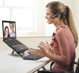 Minicute Adjustable/Portable Laptop Stand