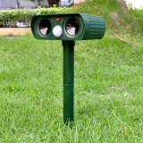Mole Repeller Outdoor Solar Powered Ultrasonic Animal Repeller With PIR Sensor