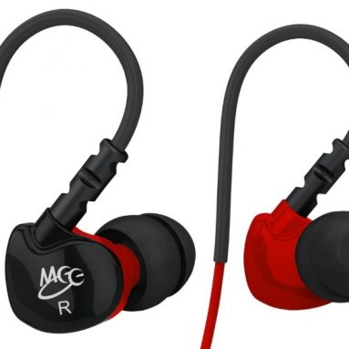 Noise Isolating In-Ear Earphone with Microphone