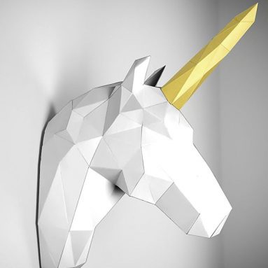 Papertrophy unicorn white & gold