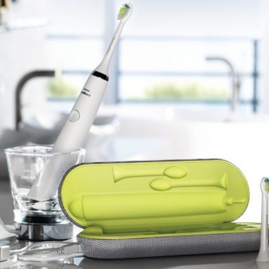 Philips Sonicare Diamond Clean Rechargeable Electric Toothbrush