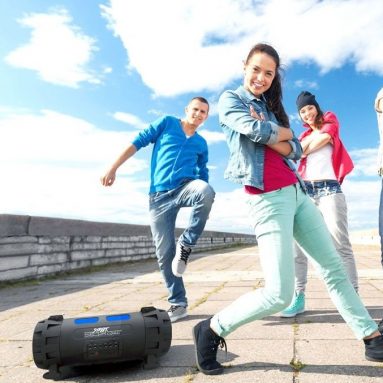 Pyle Street Blaster Rugged and Portable Bluetooth Wireless BoomBox