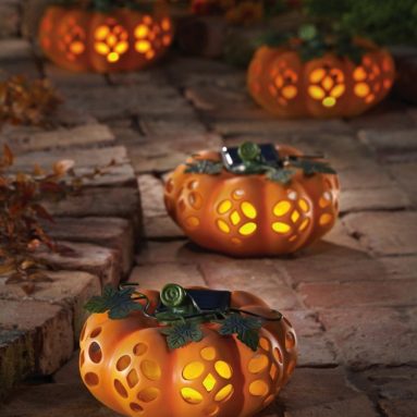 Solar Lighted Decorative Garden Pumpkin