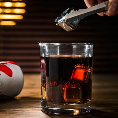 Steel Chilling Ice Cubes