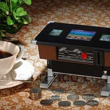 Mini Desktop Space Invaders Coin Game