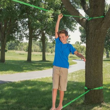 The Backyard Slackline