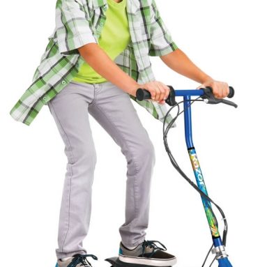 The Carving Electric Triwheel Scooter