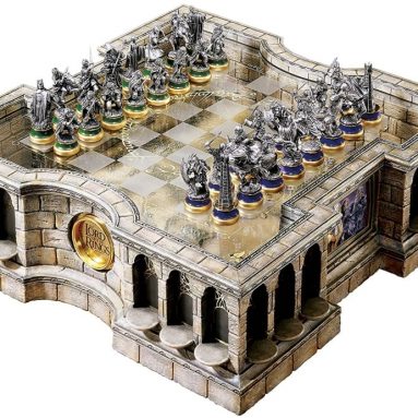 The Lord of the Rings Collector’s Chess Set