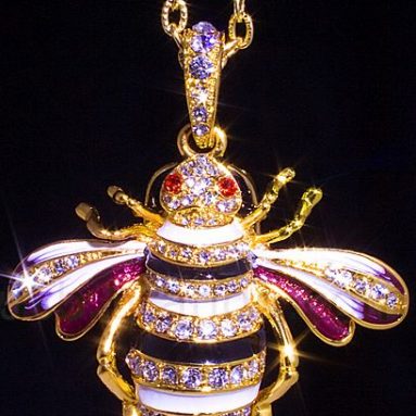 USB Jewel Bee Necklace Flash Drive