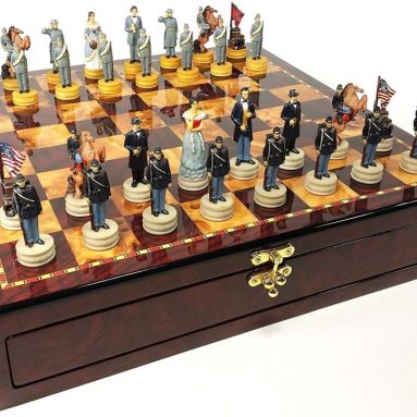 US American Civil War Queens Chess Set