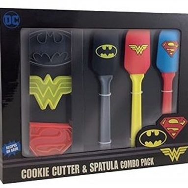 Wonder Woman, Superman and Batman Superhero Kitchen Spatula and Cookie Cutter Set