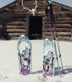 Yukon Charlies Advanced Float Spin Women’s Snowshoe Kit