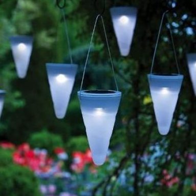 Solar hanging lantern