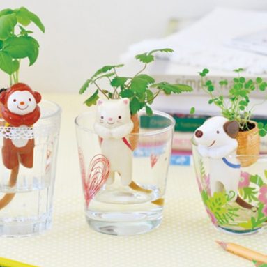 ANIMAL FRIEND BACKPACK PLANTERS