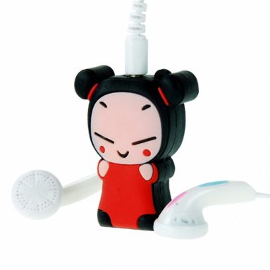Cute Asian Girl MP3 Player