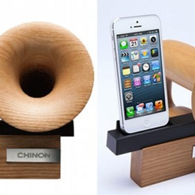 Hand-crafted wooden horn shape passive speaker dock