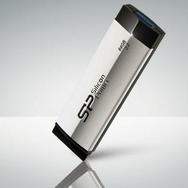 Silicon Power 64 GB USB 3.0 Flash Drive