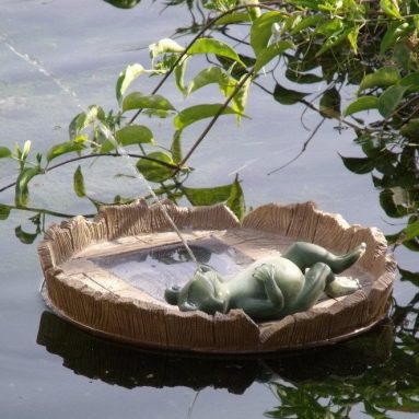 Floating Happy Frog Relaxing Spitter Solar Pond Fountain
