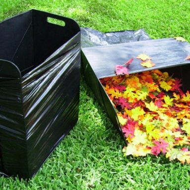 Set of 2 Lawn and Leaf Trash Bag Holders