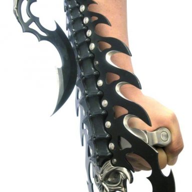 BladesUSA Fantasy Knife Display