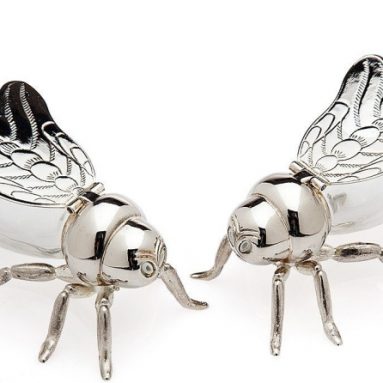 Bee Salt/Pepper Shakers