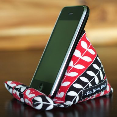 PodPillow iPod/Mobile Device Stand