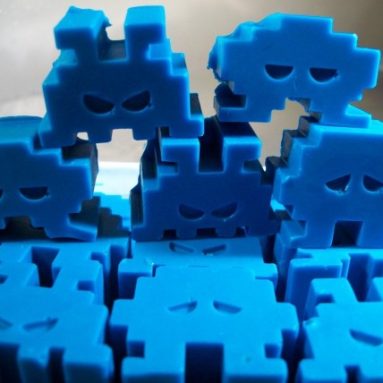 SOAP Space Invaders 24 pieces blue collection