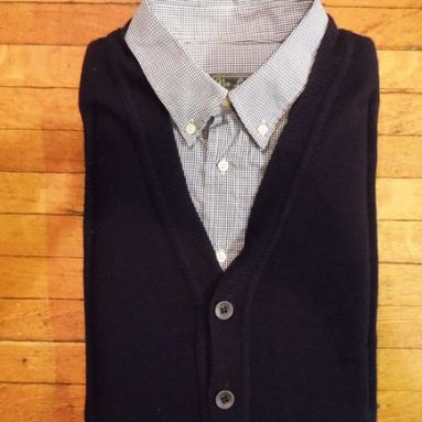 AUTOMATIC CARD SHUFFLER