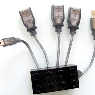 4 PORT Cable-Hub in a original LEGO