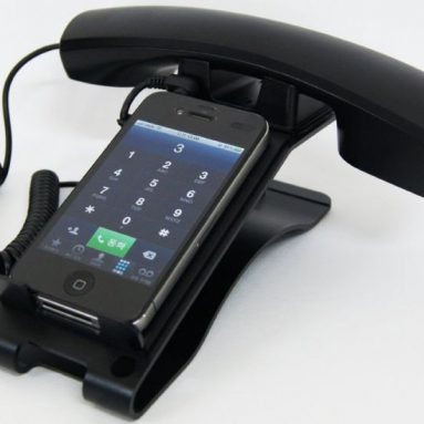 Black Handset and Sync Stand for iPhone 4S