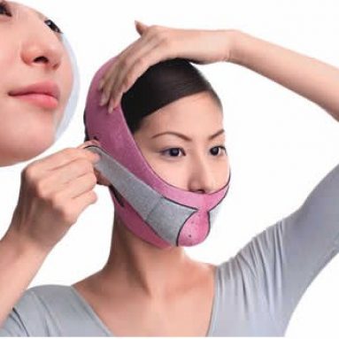 Anti-aging, anti-wrinkles beauty mask