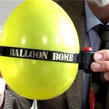 Balloon like a bomb clock
