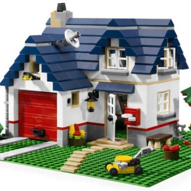 LEGO Creator Apple Tree House