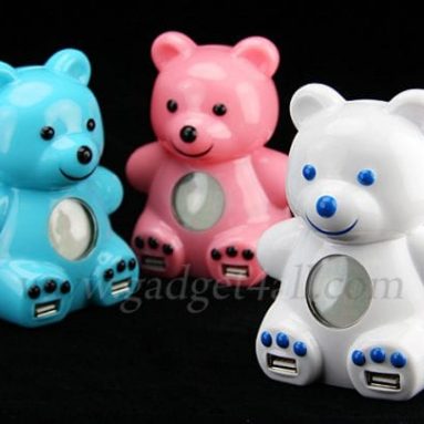 Bear USB 4-Port Hub + Alarm Clock