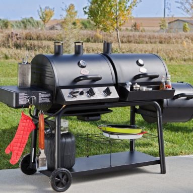 Gas/Charcoal Grill and Smoker